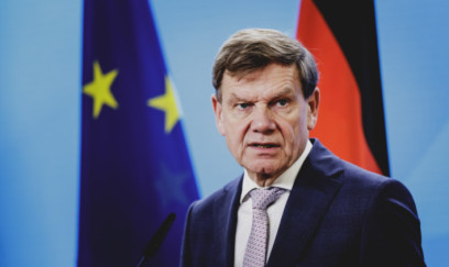 Yohann Vadeful: İranda nəzarətli rejim dəyişikliyi real deyil 