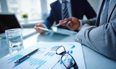 Dövlət qulluğunda mükafat sistemi ləğv olunur 