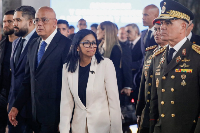 Bu ölkənin müdafiə naziri dəyişdi 