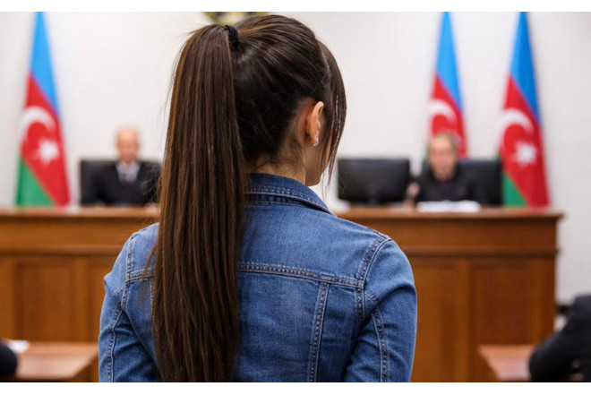 “Çimməyə 5 dəqiqə vaxt verirdi” - Qayınanasını öldürməyindən danışdı 