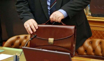 Azərbaycanda daha bir icra hakimiyyətində KÜTLƏVİ İXTİSAR