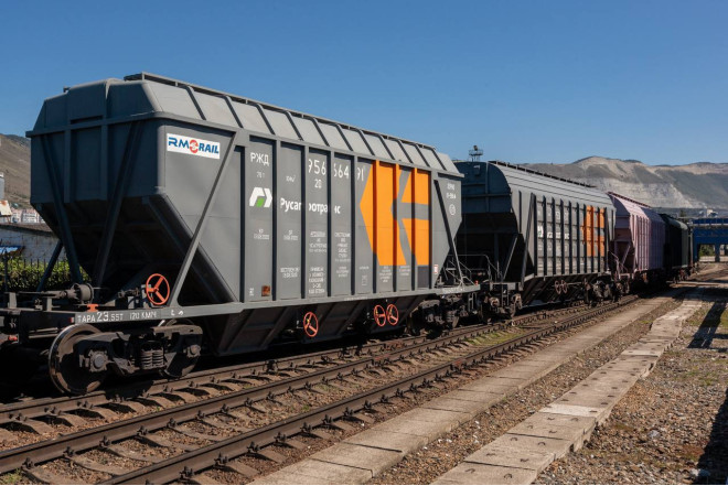 Azərbaycandan keçən 7 vaqonla Ermənistana taxıl daşınıb 