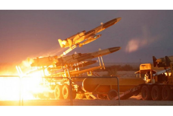 Qətərin nəhəng qaz zavodu raket atəşinə tutuldu 