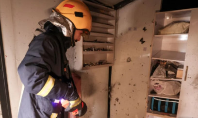 Gözəllik salonunun raketlə vurulması nəticəsində 3 qadın həlak oldu 