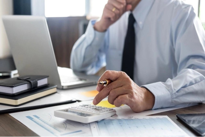 Azərbaycanda ən çox maaşı onlar alır - MƏBLƏĞLƏR