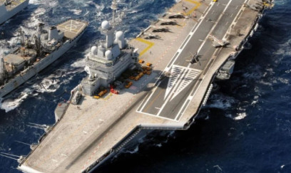 Fransalı zabitin "ağıllı" saatı hərbi sirri ifşa etdi 