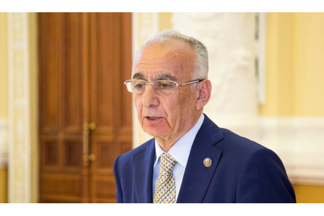 Hacıbala Abutalıbov Bakıya QAYITDI 