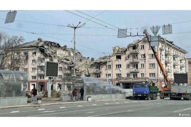 Rusiya zərbə endirdi, bu ərazi elektriksiz qaldı 