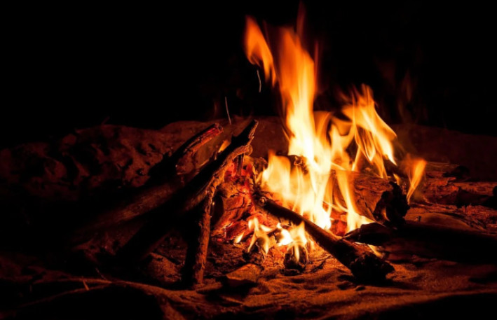 Sumqayıtda tonqalda xəsarət alanların kimliyi AÇIQLANDI - SİYAHI/VİDEO