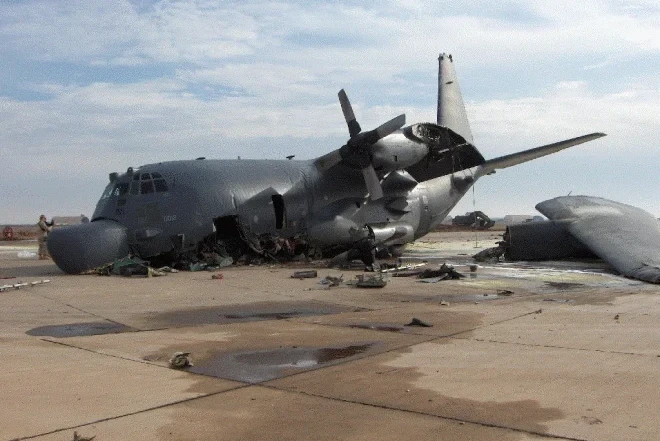 Kolumbiyada hərbi təyyarə qəzaya uğradı 