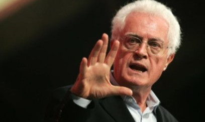 Fransanın sabiq baş naziri öldü 