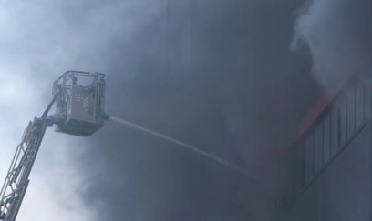 Moskvada yaşayış binasında GÜCLÜ YANĞIN: Ölənlər və yaralananlar var - VİDEO - FOTO