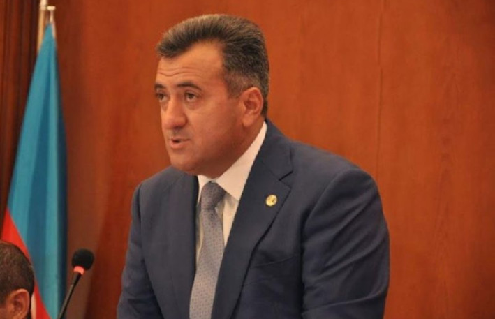 Xırdalan sakini Abdin Fərzəliyevi ittiham etdi 