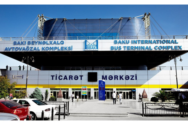 Rayonlardan Bakıya gələnlər bilet tapa bilmir: Başqalarına satılır? 