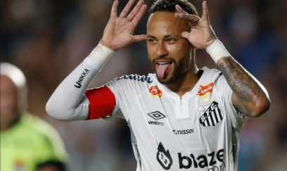 Milliyə çağırılmadı, həftəsonunu qumarda keçirdi 