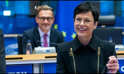 Kos: Ukraynanın AB-yə üzv olması qeyri-mümkündür 