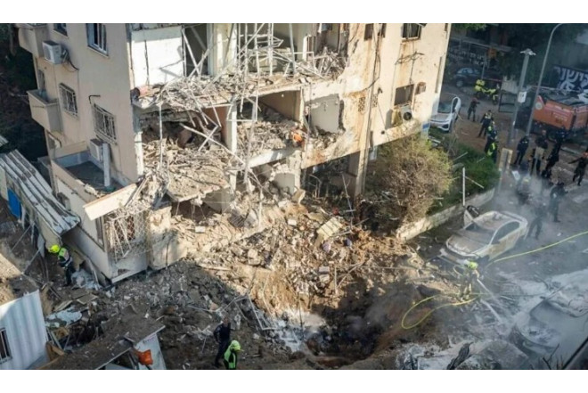 SEPAH-dan genişmiqyaslı hücum: Rabitə stansiyaları vuruldu 