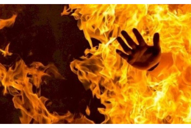 Gəncədə sərxoş kişi evində yanaraq öldü 