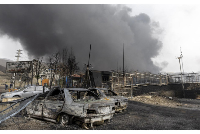 İsrailin mərkəzi raket atəşinə tutuldu 