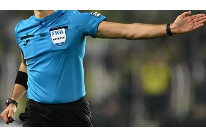 Azərbaycan çempionatında hakimi təhqir edən futbolçu cəzalandırıldı