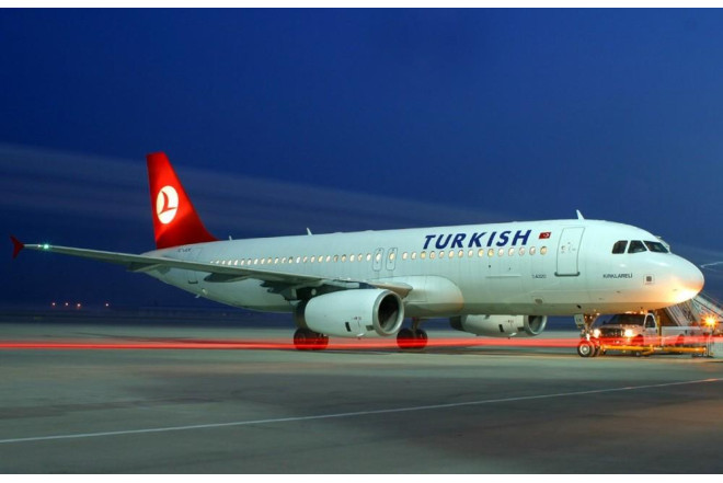 Türkiyəyə məxsus 2 təyyarə İranda qalıb 