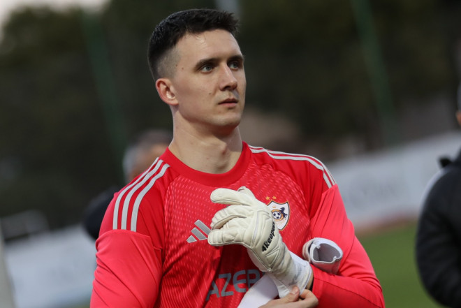 "Qarabağ"ın qapıçısı transfer imkanını rədd etdi 