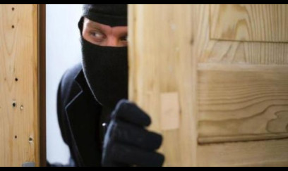 Evdən 6300 dollar oğurlayan şəxs saxlanıldı 