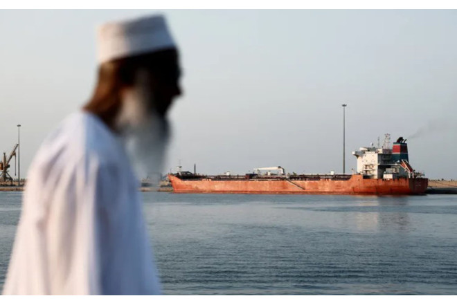 Hörmüz tamamilə bağlandı 