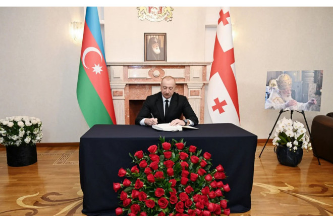 İlham Əliyev Gürcüstanın Azərbaycandakı səfirliyində olub, başsağlığı verib 