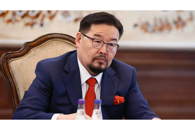 Monqolustan Baş naziri istefa verib 