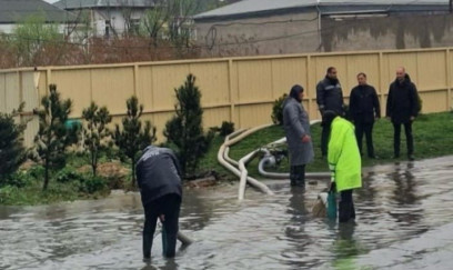 BŞİH: Aramsız yağan yağış nəticəsində kollektorlar tərəfindən suların kənarlaşdırılmasında problemlər yaranıb 