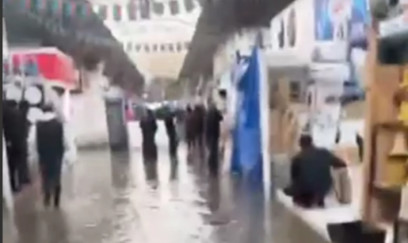 “Sədərək” ticarət mərkəzini su basdı - Video