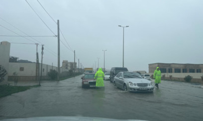 Polis yağışlı havada fasiləsiz xidməti davam etdirir 