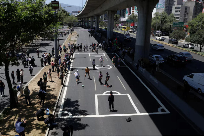 Meksikalı fəallar Dünya Kubokuna etiraz ediblər 