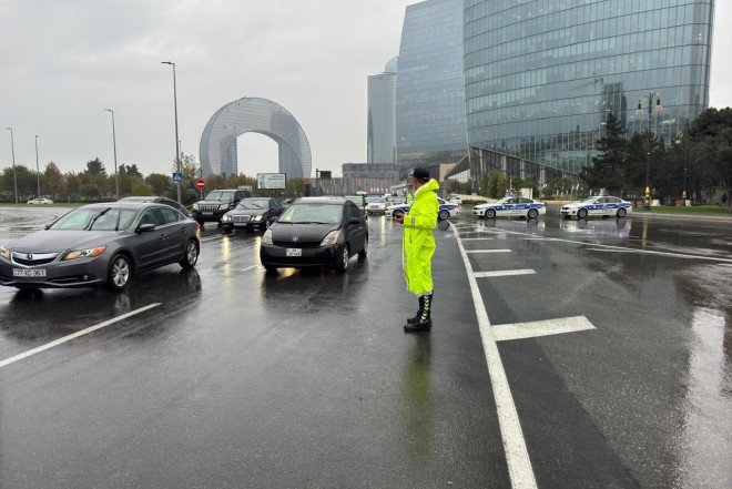 BDYPİ Bakıda dumanlı hava şəraiti ilə bağlı sürücülərə müraciət edib 