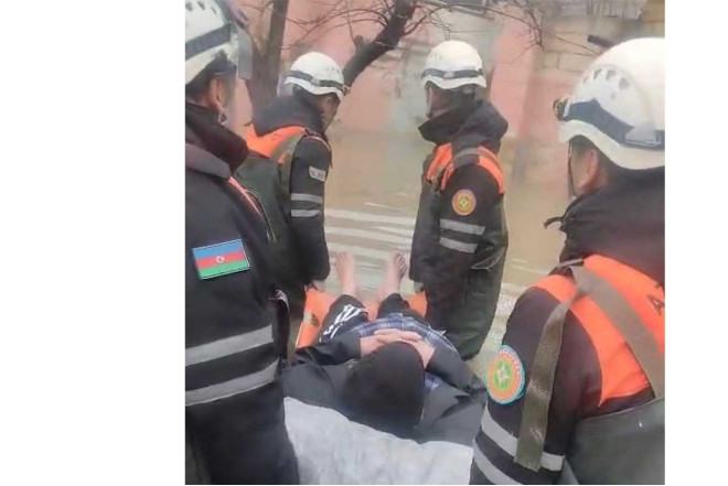 FHN su basmış ərazilərdən 278 nəfəri təxliyə edib 