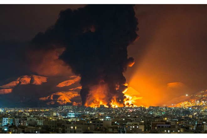 İrana zərbələrdə 21 min sakin yaralanıb 