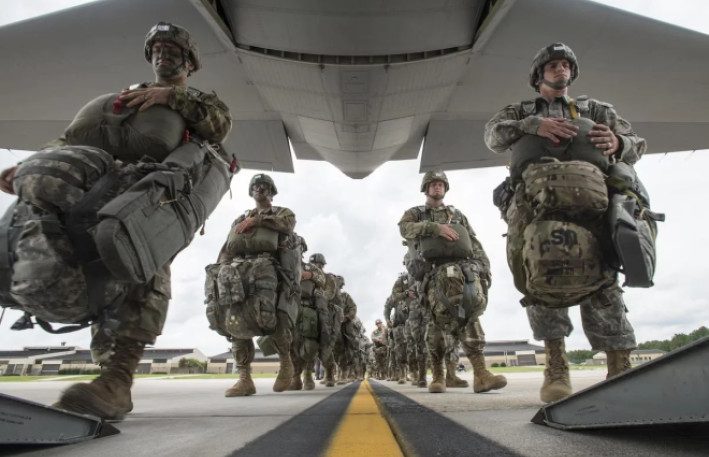 WP: Pentaqon İranda həftələrlə davam edəcək quru əməliyyatlara hazırlaşır