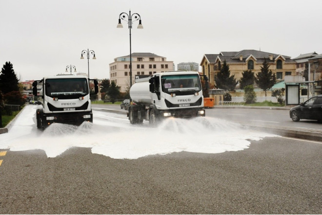 Bu gün paytaxtın 555 küçəsi yuyulub 