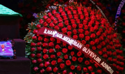 İlham Əliyev və Mehriban Əliyeva Rasim Balayevlə vida mərasiminə əklil göndəriblər 