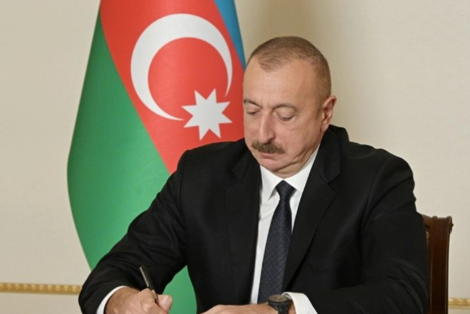 Prezident təhsillə bağlı iki sazişi TƏSDİQLƏDİ