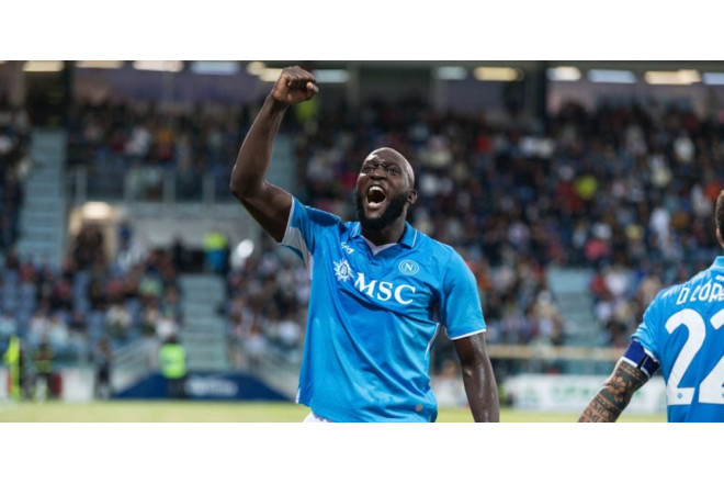 Lukaku komandasının məşqinə çıxamadı 