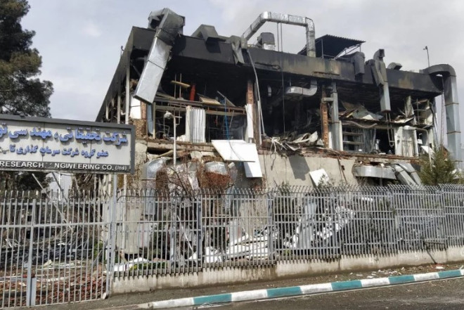 İranda xərçəng dərmanı istehsal edən müəssisəyə zərbə endirilib 