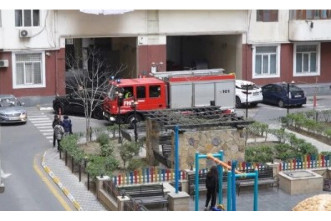 Bakıda bu binada “yanğın” oldu - Video