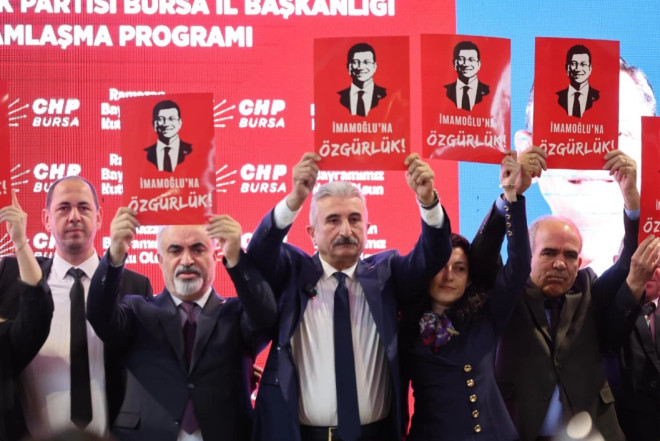 Mer və ailəsi rüşvətə görə saxlanıldı 