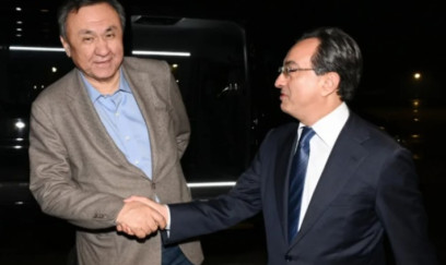 Kubanıçbek Omuraliyev Azərbaycana səfərə gəlib 