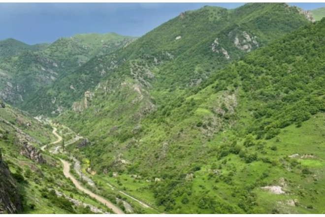 Kəlbəcərdə tikintiyə yeddi milyon manatadək pul xərclənəcək 