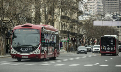Avtobuslar niyə gecikir? - Düzgün işləməyən tədbiq yoxsa... 