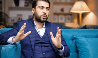 "Villamla, bahalı maşınımla bağlı şərhləri oxuyanda KÖVRƏLİRƏM" 