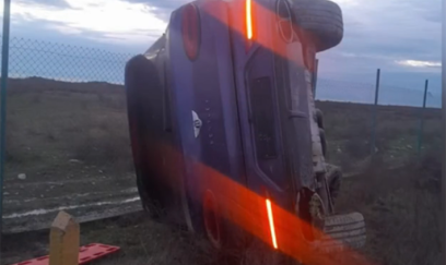 “Bentley” ilə qəza törətdi, kəmər həyatını xilas etdi - FOTO